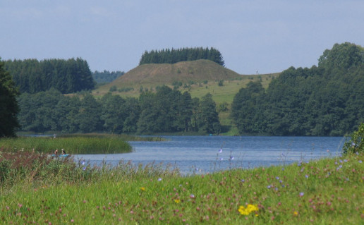 24. Žuklijų piliakalnis.jpg